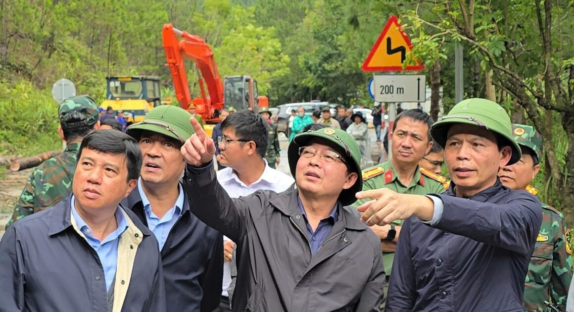 PHÓ THỦ TƯỚNG HỒ QUỐC DŨNG RỒI SÀNG ĐẾN ĐỒNG BÀO D’RAN VỤ LŨ LỤT, KHẢO SÁT SỬA CHỮA Đèo MIMOSA TRONG 10 NGÀY!