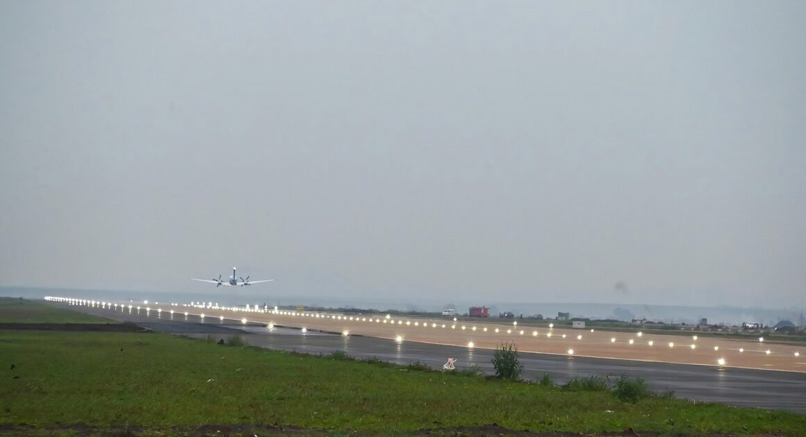 KHANH NHUỘM NHẬN CHUYẾN BAY ĐẦU TIÊN CỦA SÂN BAY LONG THÀNH TRONG VÀI THÁNG NỮA!