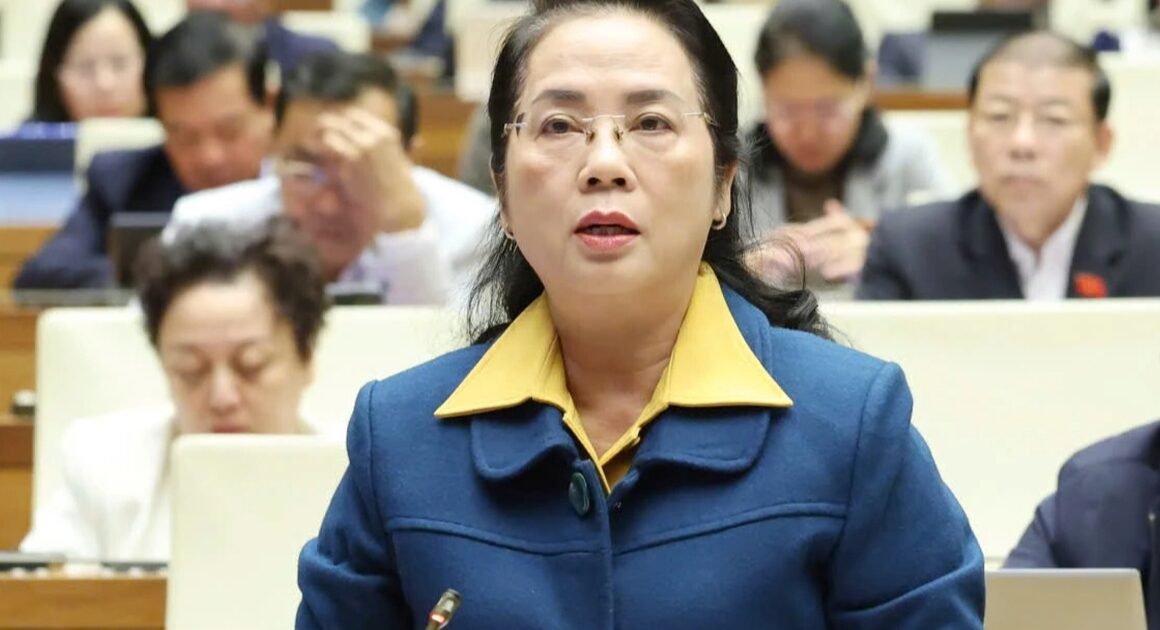 CÓ NGHĨA HỌC DÙNG CHIẾC VALY VỚI ĐAKO ĐỂ THĂM NGƯỜI THÂN KHÔNG TRẢ THUẾ?