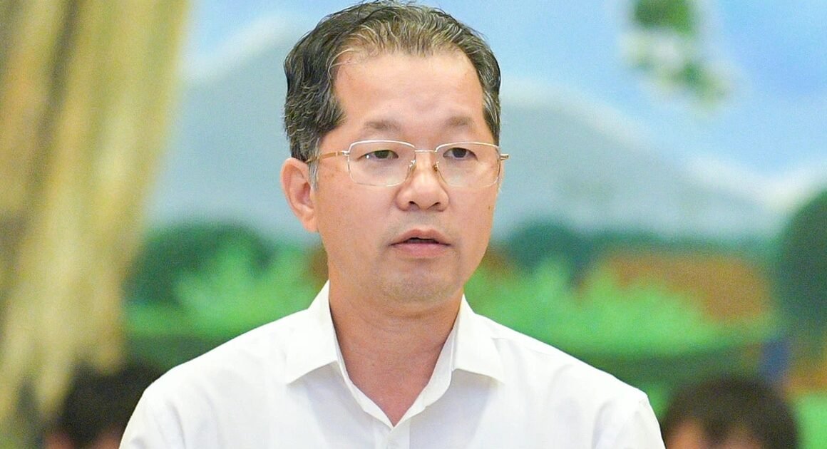 ÔNG NGUYỄN VĂN QUẢNG, PHÓ TỔNG THANH TRA THANH TRA CHÍNH PHỦ, ĐƯỢC BỔ NHIỆM GIỮ CHỨC BÍ THƯ ĐẢNG ỦY TỔNG REFER TO THE SUPREME COURT.