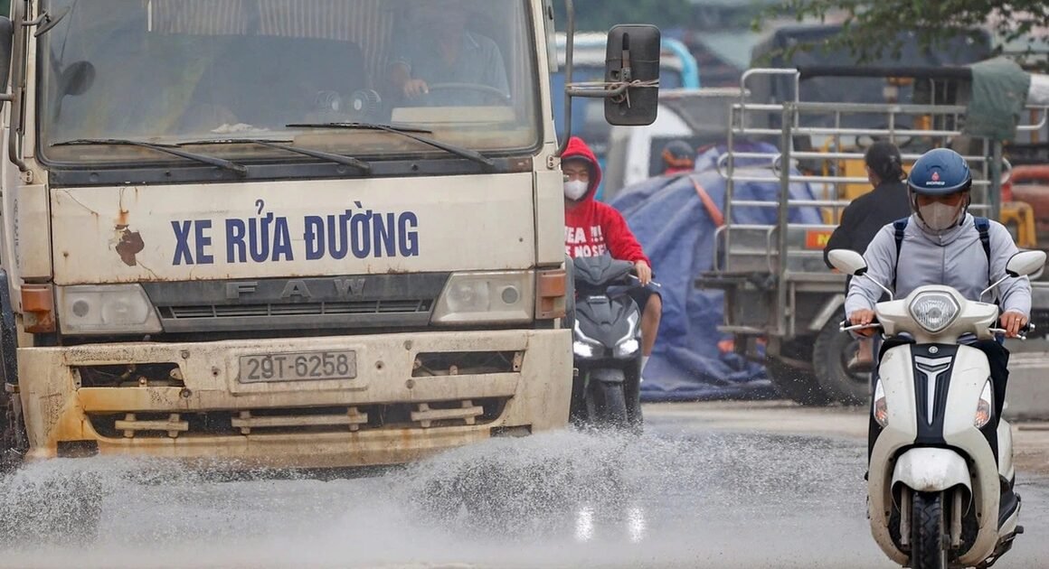 BỘ NÔNG NGHIỆP VÀ MÔI TRƯỜNG CẢNH BÁO NGHIÊM TRỌNG VỀ Ô NHIỄM KHÔNG KHÍ ĐANG ĐẾN GẦN, HÀ NỘI VÀ 6 TỈNH LÂN CẬN CẦN HÀNH ĐỘNG KHẨN CẤP!