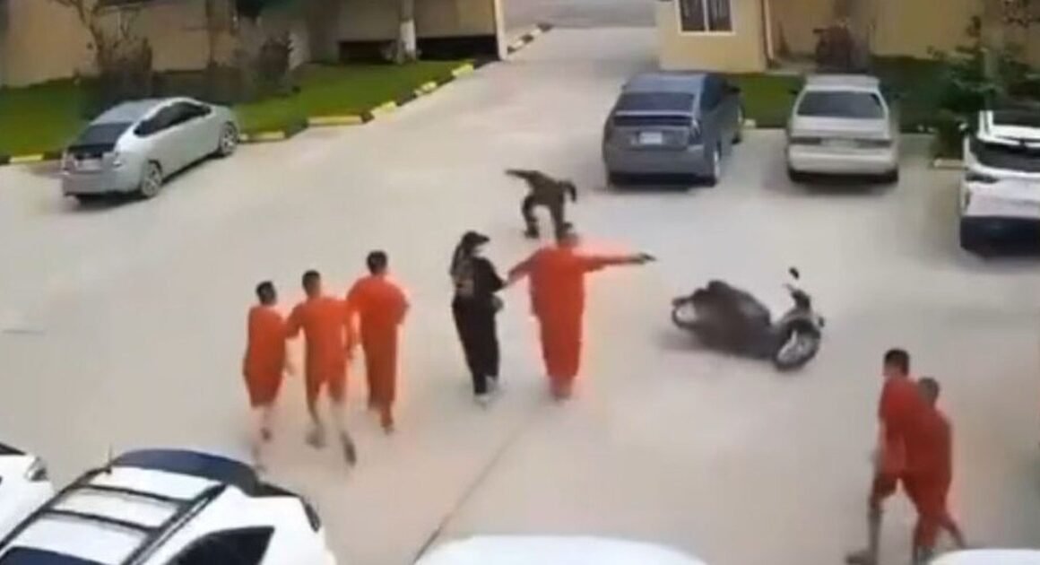 MŐT TÙ NHÂN NỮ DÙNG SÚNG CỨU THOÁT, NHƯNG ĐÃ BỊ BÔN TỐI NẠP TRỞ LẠI TRƯỚC HỒI CHÓT!