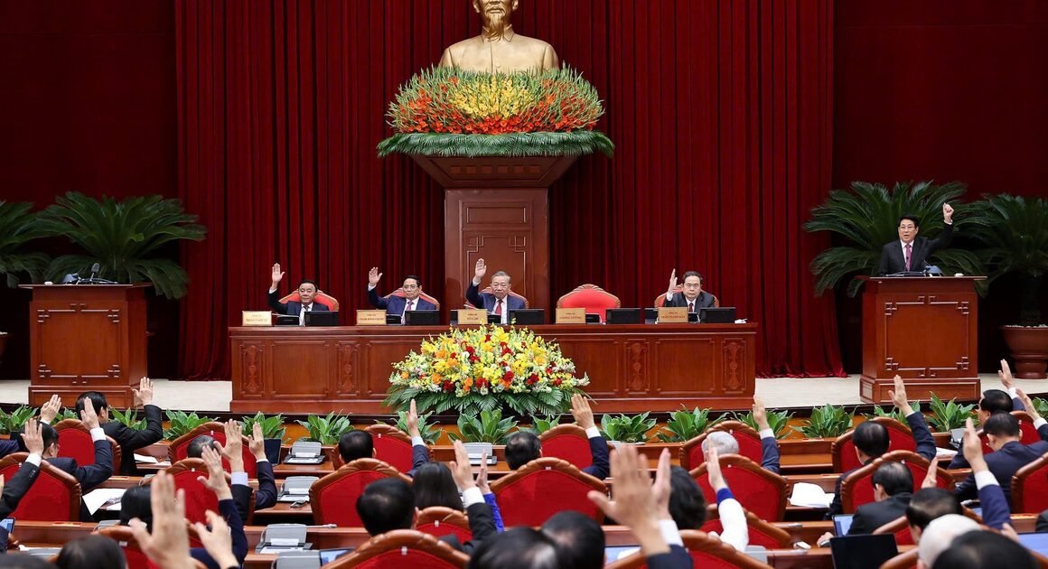 TỔNG BÍ THƯ TÔ LÂM CHIẾN DẪN NHỮNG GỢI Ý ĐỘC ĐÁO KHI LỰA CHỌN NHÂN SỰ BỘ CHÍNH TRỊ KHÓA XIV, GÂY HỨNG THÚ GHI NHỚ!