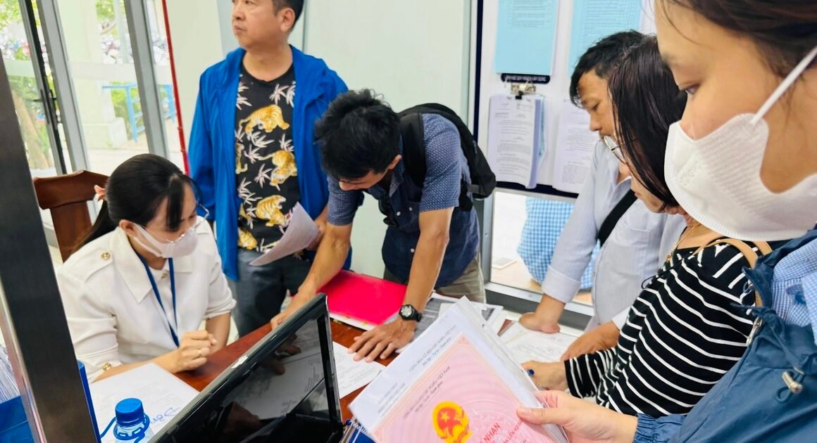 BẢN GIÁ ĐẤT MỚI SẮP ÁP DỤNG, TĂNG QUÁ NHIỀU GÂY BẤT NGỜ CHO NGƯỜI DÂN VÀ CHÍNH QUYỀN!