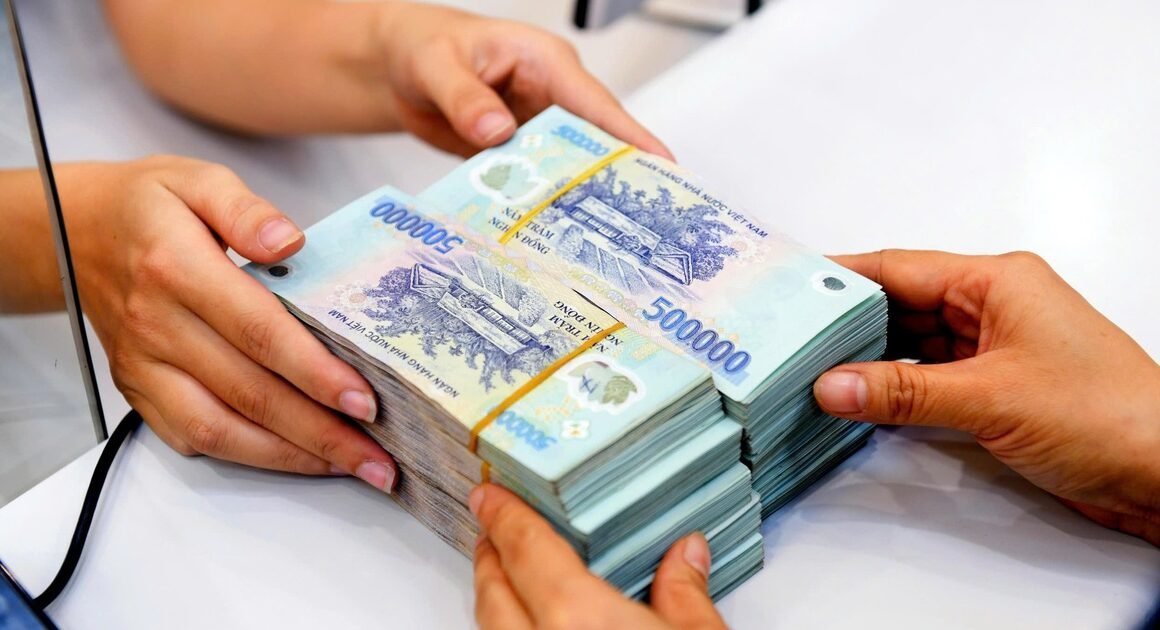 MỨC GIẢM TRỪ GIA CẢNH ĐANG ĐƯỢC TĂNG NHƯNG TẠI SAO NGƯỜI NỘP THUẾ VẪN CÒN THIỆT THÒI?