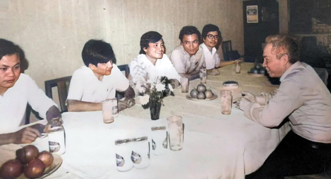 KHÁM PHÁ HÀNH TRÌNH  ĐẾN NGÀY 3/1/1986 ĐÓN NHẬN BÁO THANH NIÊN CHÍNH THỨC PHÁT HÀNH SỐ ĐẦU TIÊN!