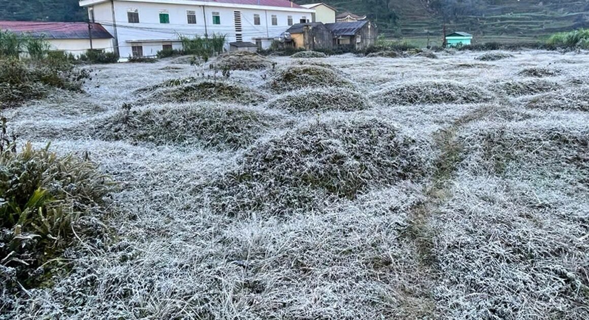 SẮP TỚI, MIỀN BẮC SẼ CHIÊM TRONG MƯA RÉT ĐẬM, CÓ KHU VỰC NHIỀU NƠI CÓ BĂNG GIÁ, SƯƠNG MUỐI!