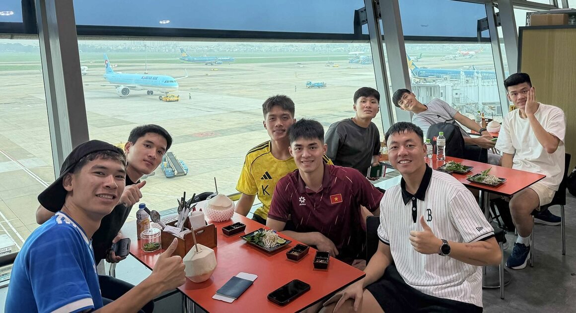 SẮP GÂY BẤT NGỜ TRONG GIẢI ĐẤU QUỐC TẾ, ĐỘI TUYỂN U.23 VIỆT NAM ĐÃ LÊN ĐƯỜNG BAY SANG TRUNG QUỐC!