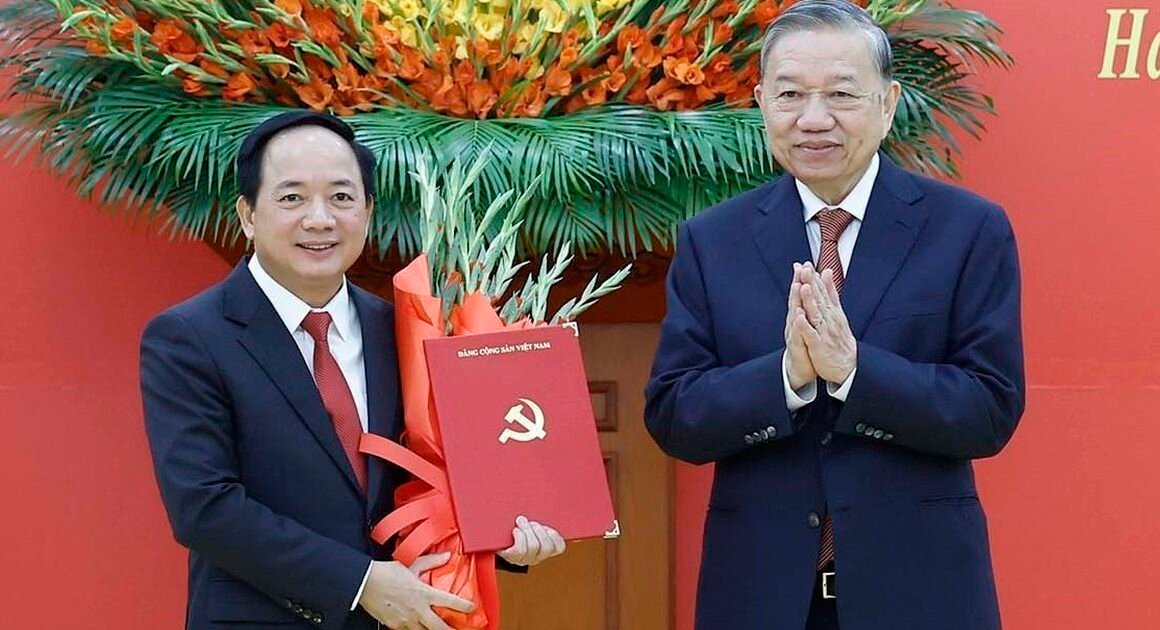 ÔNG TRƯỞNG BAN TUYÊN GIÁO DÂN VẬN TRUNG ƯƠNG LÀ AI VÀ ĐẢM NHẬN NHIỆM VỤ NÀY NHƯ THẾ NÀO?