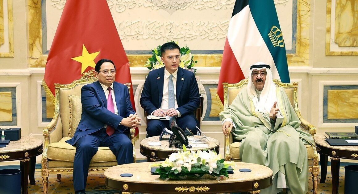 THỦ TƯƠNG CHÍNH PHAM MINH CHÍNG GẶP GỠ QUỐC VƯƠNG KUWAIT TRONG CHƯƠNG TRÌNH HOAN HẢO TẠI BẢYẢN CAM KẾT HỢP TÁC ĐẶC BIỆT