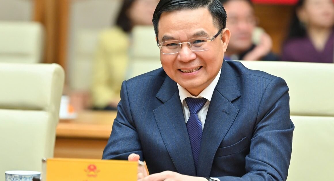 KHÁM PHÁ 5 NHIỆM VỤ ĐỘT PHÁ ĐỂ THÚC ĐẨY NGÀNH CÔNG THƯƠNG VỀ ĐÍCH, GÓP PHẦN GẢI ĐÁP MỤC TIÊU PHÁT TRIỂN CỦA ĐẤT NƯỚC!