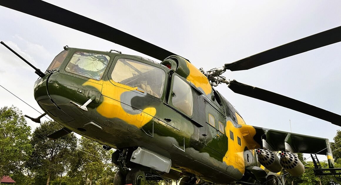 KHÁM PHÁ HỒ SƠ VŨ KHÍ BÁO ĐỘNG LỊCH SỬ QUỐC PHÒNG VIỆT NAM TẠO NÊN TÊN TUỔI GỌI TỪ ĐỘI BAY MI-24!