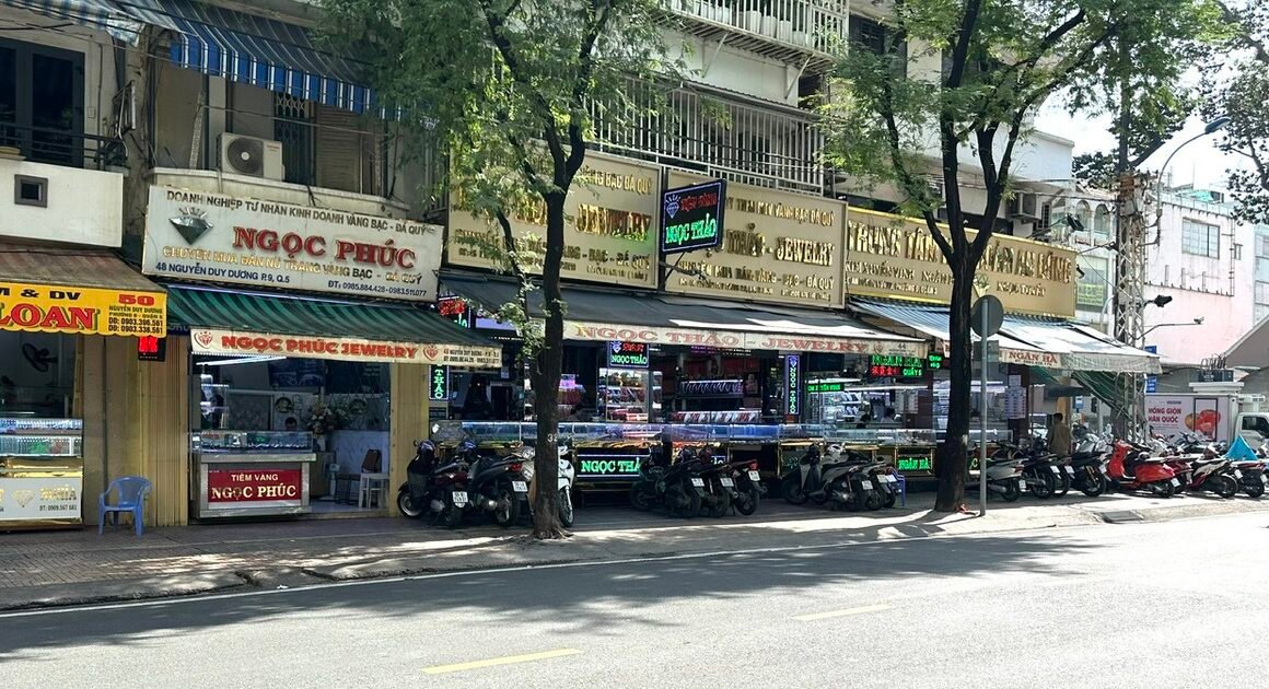 GIÁ VÀNG CẠN KÉO, ĐÙNG THỜI ĐIỂM CAO ĐIỂM MUA SẮM?