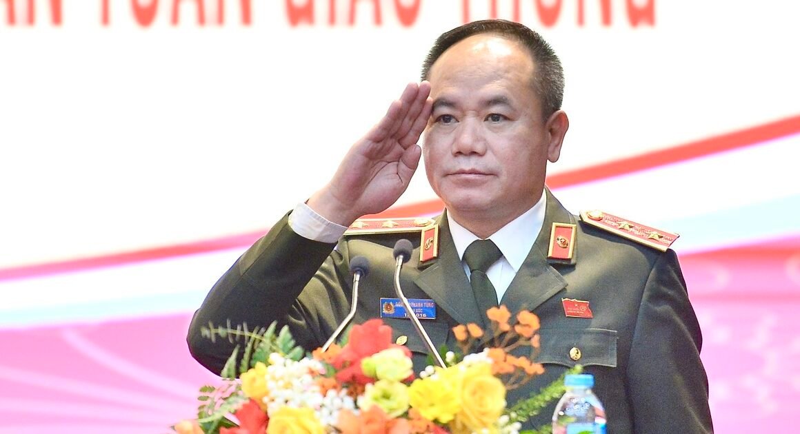 NĂM MỚI NĂM NGƯỜI, CÔNG AN HÀ NỘI RA QUYẾT CHIẾN ĐỂ BẢO VỆ ĐẠI HỘI VÀ TẾT NGUYÊN ĐÁN BÍNH NGỌ!