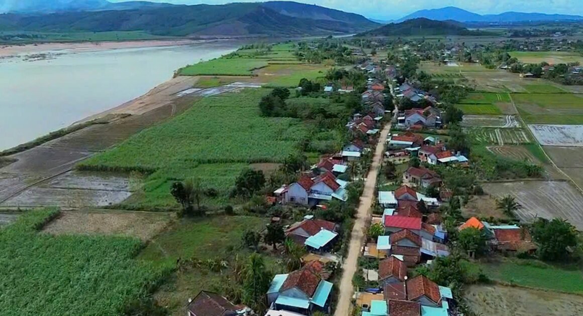 LŨ LỊCH SỬ ĐÁNG SỐC XÉO XÁC NƠI NGƯỜI DÂN THẢO CHIỀU CHIỀU NAO NÁN CHỐI TRƯỚC CƠN ĐẠI HỒN CỦA NƯỚC CUỐN**