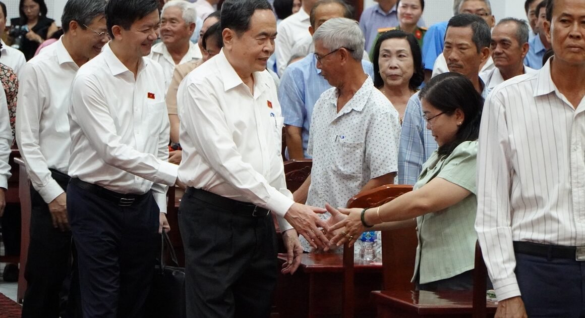 KHẨN TRƯƠNG NHẬN ĐỊNH CƠ CHẾ ĐẶC THÙ CHO CẦN THƠ, BẬT MỞ CƠ HỘI PHÁT TRIỂN NHƯ ĐÀ NẴNG, HẢI PHÒNG!