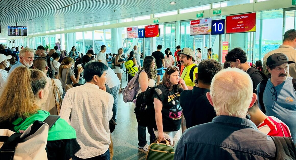 KHÁM PHÁ CHƯƠNG TRÌNH DU LỊCH ĐẶC BIỆT CHO KỲ NGHỈ TẾT DƯƠNG LỊCH 2025 SẼ CHO BẠN NHỮNG TRẢI NGHIỆM KHÓ QUÊN!