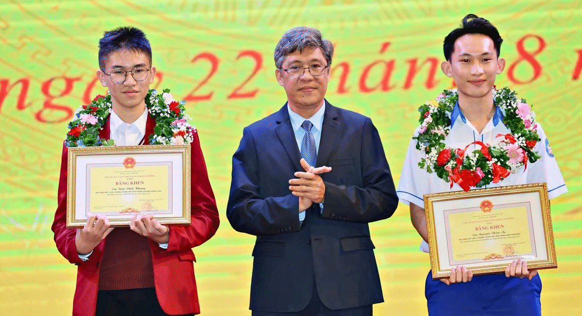 BẠN ĐÃ TỪNG ĐI QUA NHỮNG NĂM THÁNG KHÔNG AI NHÌN THẤY CHƯA?