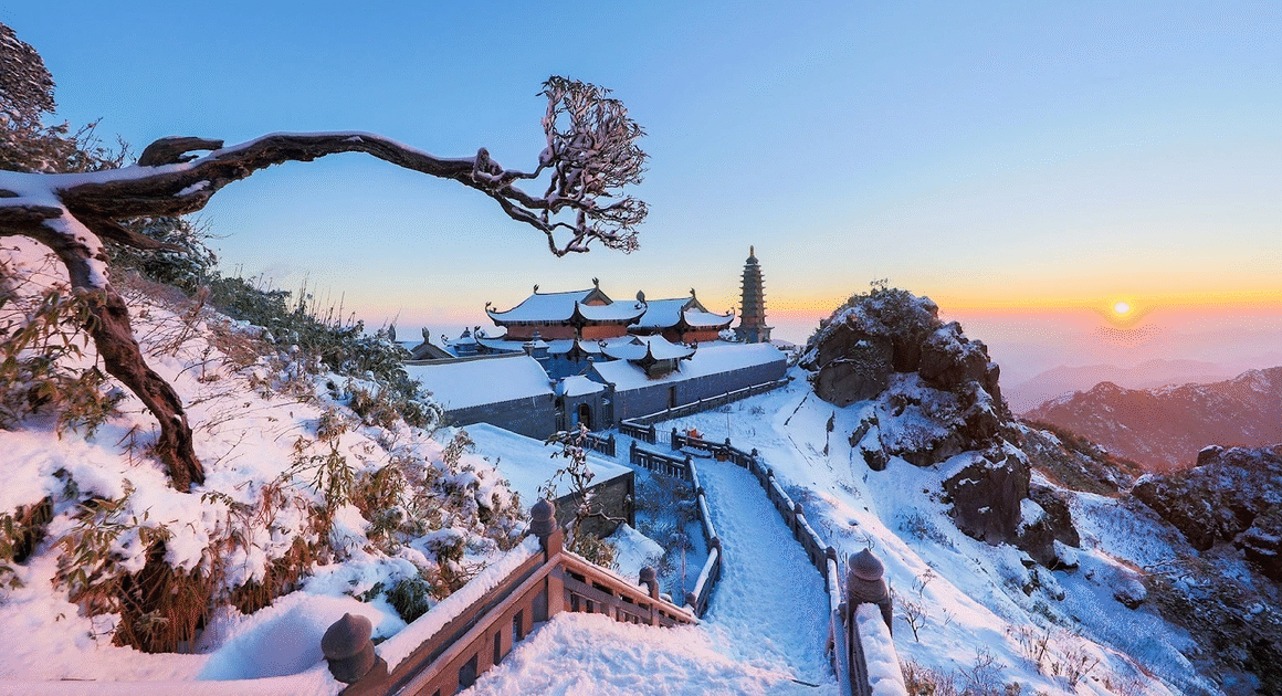 KHÁM PHÁ NHUỘM NHIỆT ĐẦU NĂM VỚI CẢNG SÔI ĐỘNG CỦA BỨC TRANH ĐÔI ĐẦU NĂM MỚI!