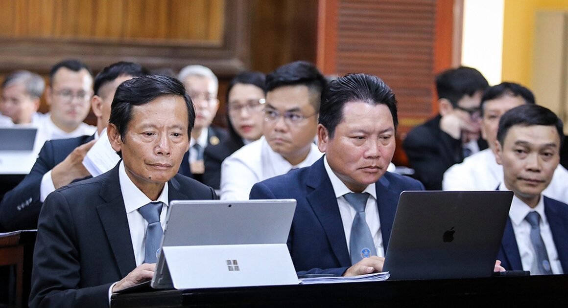 TẠI SAO ỦY BAN THẨM PHÁN TAND CẤP CAO TẠI TP.HCM PHÁ VỠ CÁC BẢN ÁN LIÊN QUAN ĐẾN HỢP ĐỒNG HỨA THƯỞNG GIỮA LUẬT SƯ VÀ KHÁCH HÀNG?
