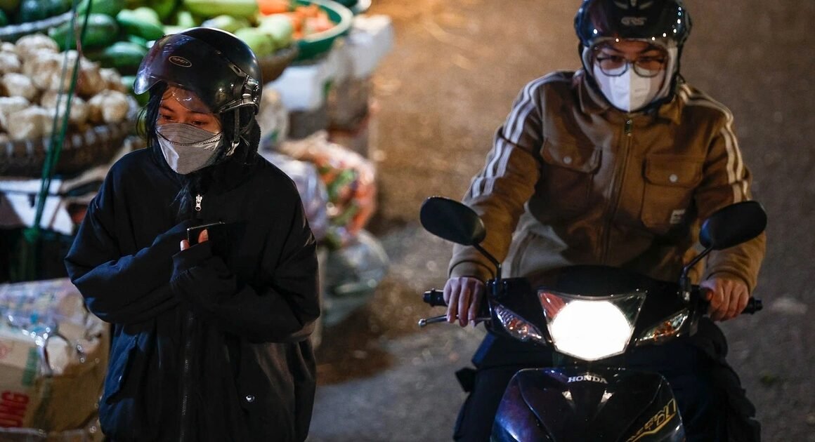 KHẨN CẤP: 8 TỈNH MIỀN TRUNG CHUẨN BỊ ĐÓN 2 ĐỢT MƯA LỚN TRONG 9 NGÀY TỚI!