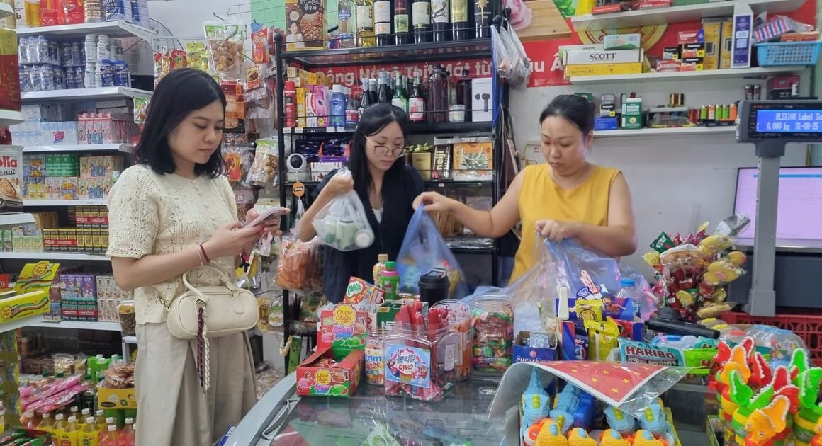 CHÍNH PHỦ ĐỀ XUẤT GIẢM THUẾ THU NHẬP CÁ NHÂN, ĐỘT PHÁ CÂU CHUYỆN THUẾ!