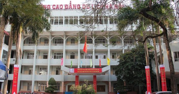 CHUYỆN BỊ HIỂU NHẦM VÀ NHỮNG ĐIỀU CHƯA RÕ TỪ PHÍA THẦY CÔ TRƯỜNG CAO ĐẲNG DU LỊCH HÀ NỘI!