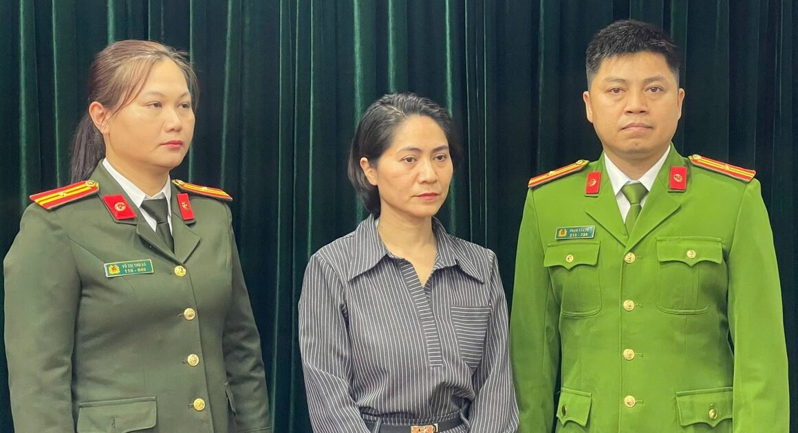 CÔNG AN HÀ NỘI KHỞI TỐ VÀ BẮT TẠM GIAM GIÁM ĐỐC CÔNG TY TỔ CHỨC SHOW TRUYỀN HÌNH ‘VỀ ĐÂY BỐN CÁNH CHIM TRỜI’ XÁC ĐỊNH HÀNH VI LỪA ĐẢO CHIẾM ĐỌAT TÀI SẢN!