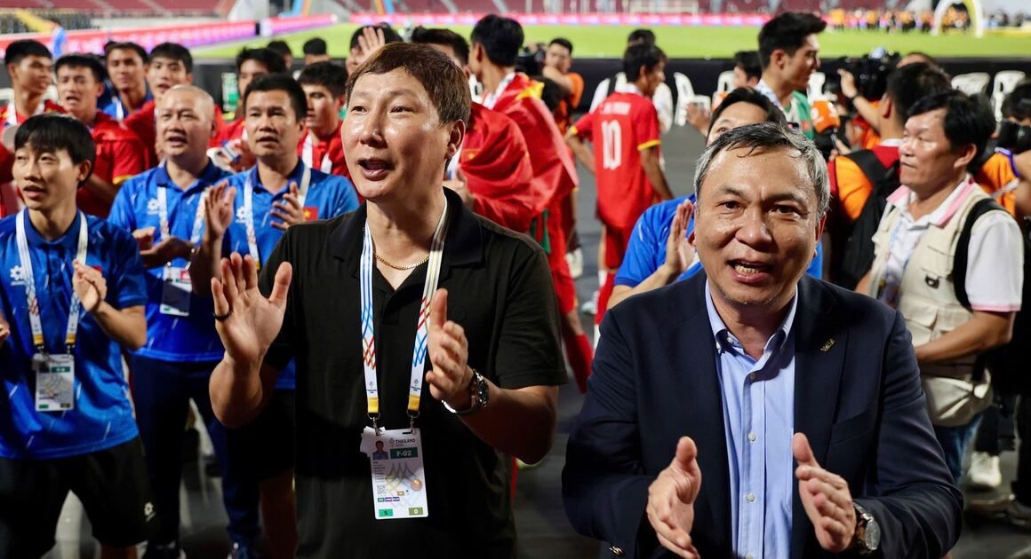 U.22 VIỆT NAM ĐÃ ‘ĐÒI NỢ’ THÀNH CÔNG SAU 22 NĂM, CÙNG ĐÁNH BẬT ĐÔI TUYỂN THÁI LAN: BƯỚC ĐỆM MỚI CHO HẾT THẾ HỆ MỚI VÀ ĐÀN ANH