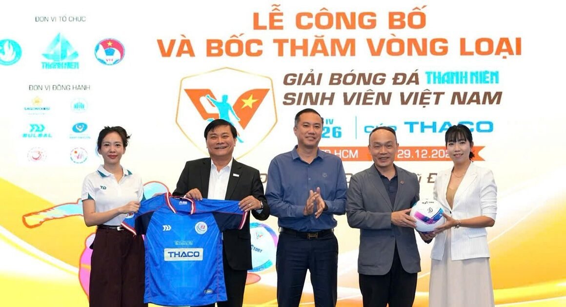 HÀN NGHÊN VỚI NIỀM TIN VÀ SỨC MẠNH TỪ NHỮNG CHIẾN THẮNG LỊCH SỬ, GIỚI TRẺ BẬT CHÁY TRONG GIẢI BÓNG ĐÁ TNSV THACO CUP 2026!