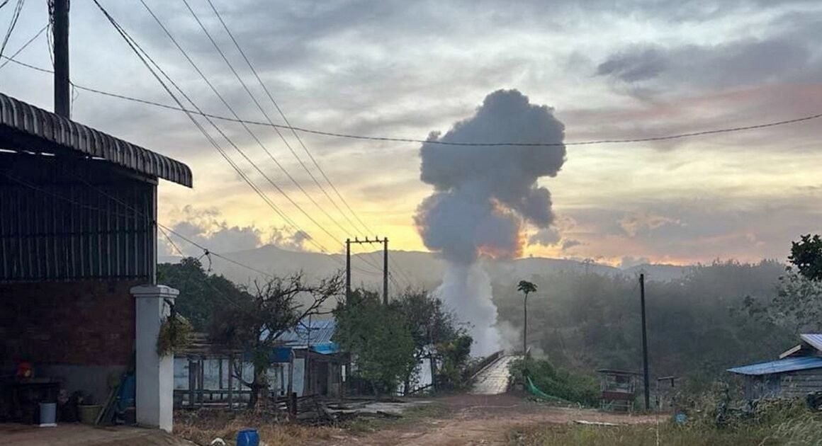 THẬT KHÔNG NGỜ, THÁI LAN VẪN TIẾP TỤC HỌAT ĐỘNG QUÂN SỰ TRƯỚC BẬC PHÁN QUỐC GIA MỸ!