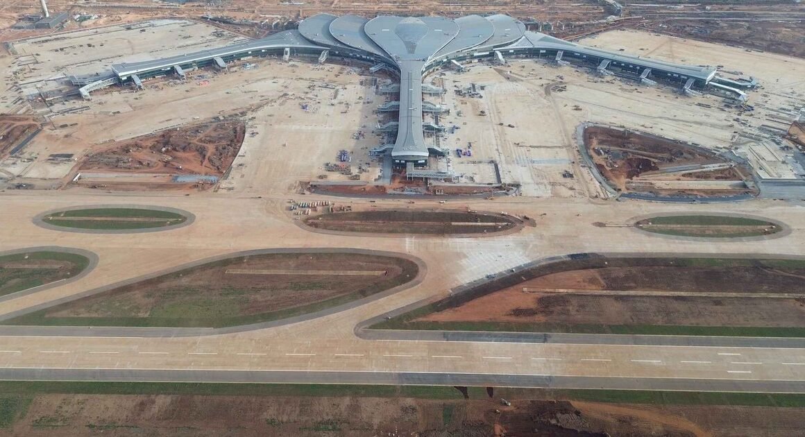 ĐIỀU GÌ ĐANG CHỜ ĐỢI Ở SÂN BAY LONG THÀNH TRONG NGÀY CHUẨN BỊ HOÀN TẤN?