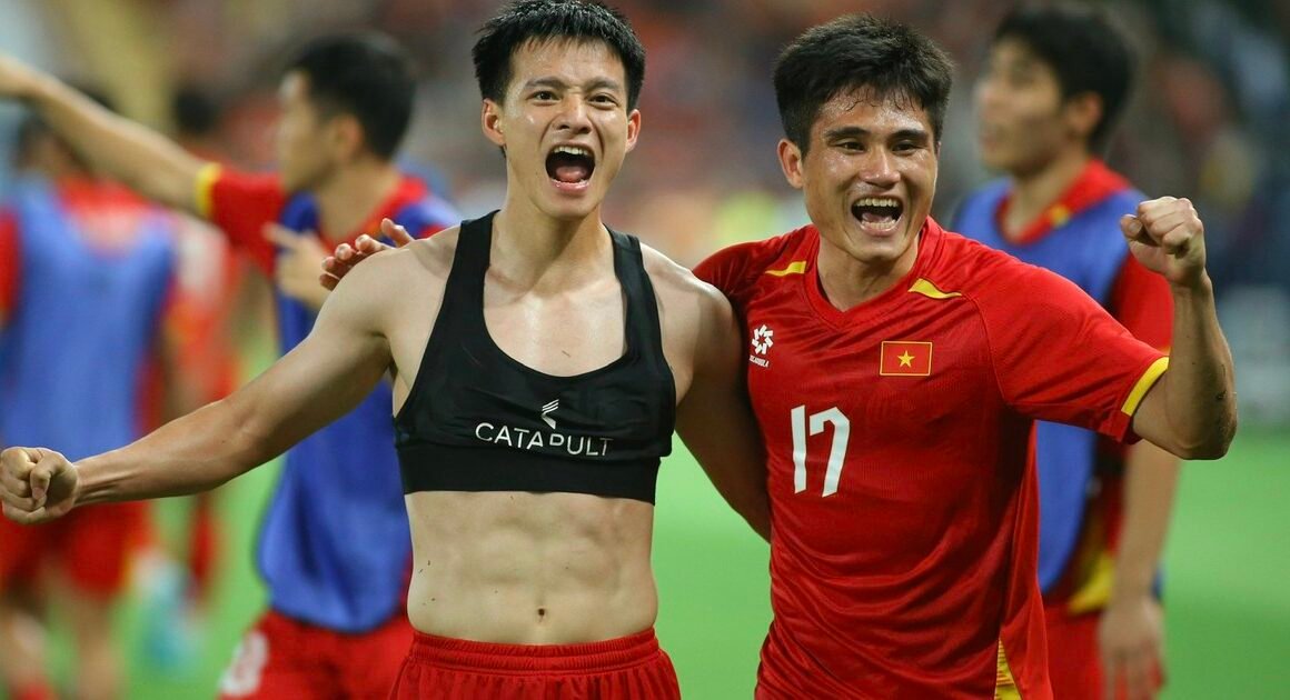 HÀNH TRÌNH CHINH PHỤC ĐỈNH CAO MỚI BẮT ĐẦU TỪ VÔ ĐỊCH SEAGAMES 33!