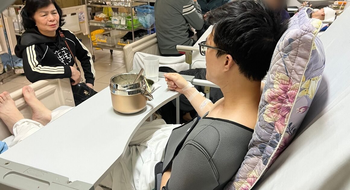 TẠI SAO CHIẾC XE KHÁCH ĐANG CHUYỂN ĐỘNG BẤT NGỜ LAO NHANH KINH HOÀNG TRÊN ĐƯỜNG DỐC?