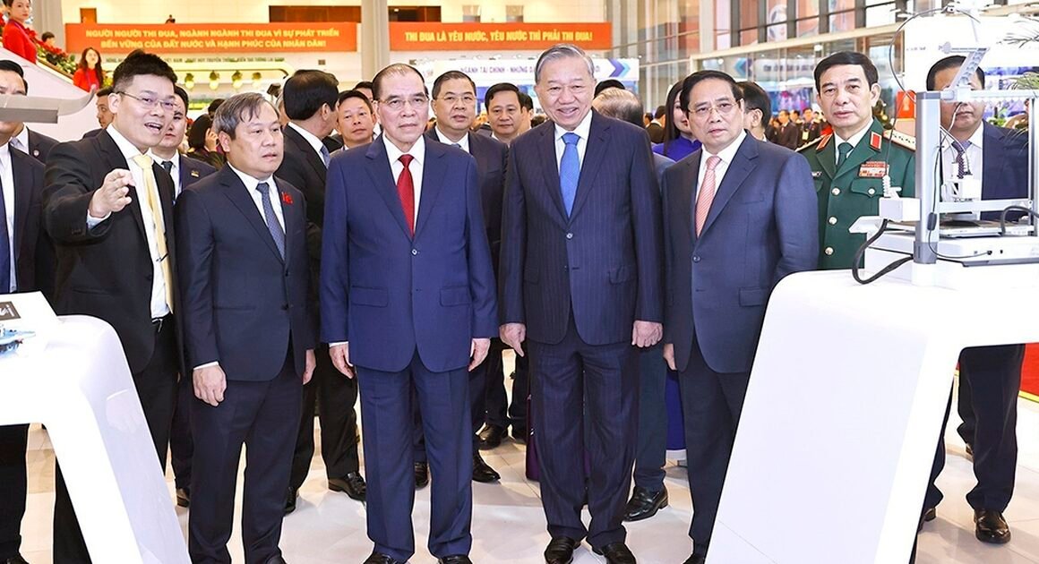 SỰ KIỆN LỚN NHẤT NĂM: ĐẠI HỘI THI ĐUA YÊU NƯỚC TOÀN QUỐC LẦN THỨ XI ĐÃ DIỄN RA TRONG ÁNH HÀO HỨNG TẠI HÀ NỘI!