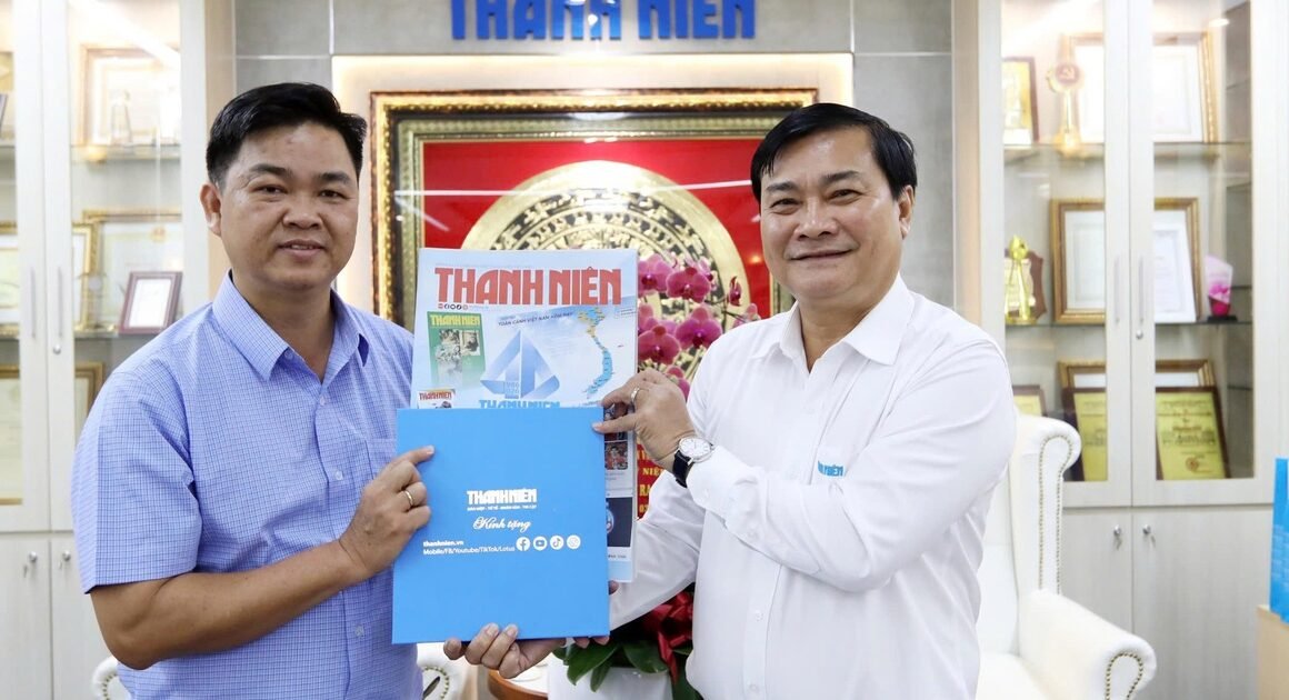 KHÁM PHÁ ĐỂ HIỂU RÕ HƠN LÒNG TRUNG THÀNH CỦA BÁO CHIẾN VÌ THÀNH PHỐ HCM!