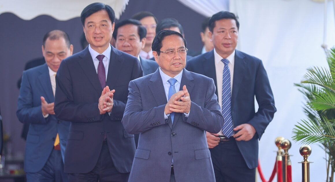 KHỦNG KỊCH: NĂM 2025, HƠN 560 DỰ ÁN KHỞI CÔNG VÀ KHÁNH THÀNH, TỔNG MỨC ĐẦU TƯ ĐẶC BIỆT LIỀN KỀ CẢNH GIÁC LỊCH SỬ!