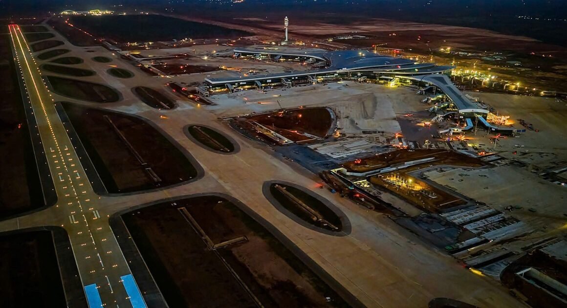 KHAI MẠC ĐỒNG LOẠT 234 DỰ ÁN CẦU, ĐƯỜNG NGẮN NGHỈ, NỐI LIỀN CẢ NƯỚC!