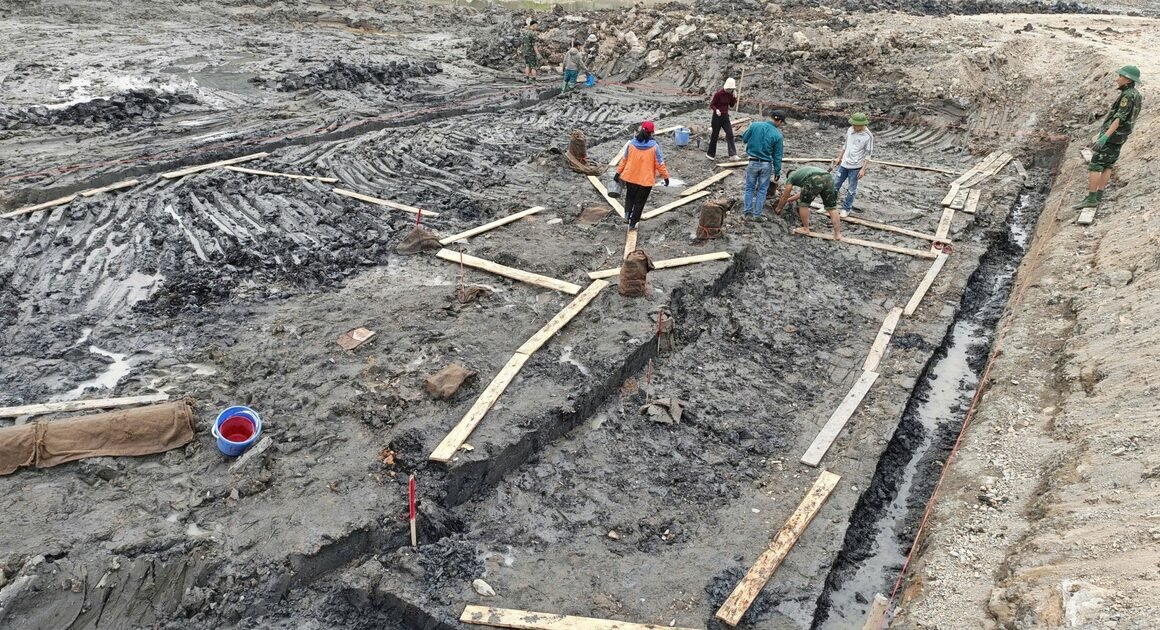 KHẢ NĂNG PHÁT HIỆN NHỮNG HIỆN VẬT GIỐNG CỌC Ở KIẾP BẠC MỞ RA CHIỀU SÁNG MỚI VỀ LỊCH SỬ CHIẾN TRANH BƯỚC ĐẦU?