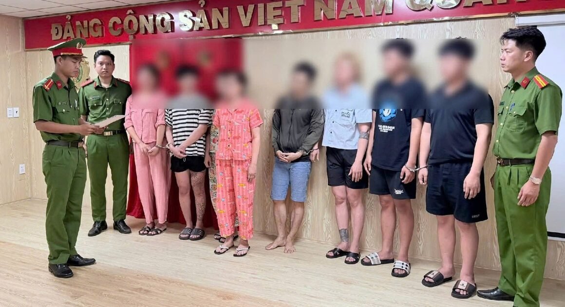 BẬT MÍ CHIẾC ĐẦU MÀY BUÔN DỊCH VỤ TÌNH TRÊN ĐƯỜNG ĐỀ THÁM, BÙI VIỆN, PHẠM NGŨ LÃO ẨN NHIÊU NĂM GIỜ ĐÂY BỊ TRIỆT PHÁ!