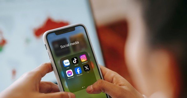 TỪ NGÀY 1/1/2026, AI CÓ THỂ ĐỔI NGƯỜI DÙNG TRÊN ZALO, FACEBOOK – BẠN ĐÃ SẴN SÀNG CHO NHỮNG THAY ĐỔI NÀY CHƯA?