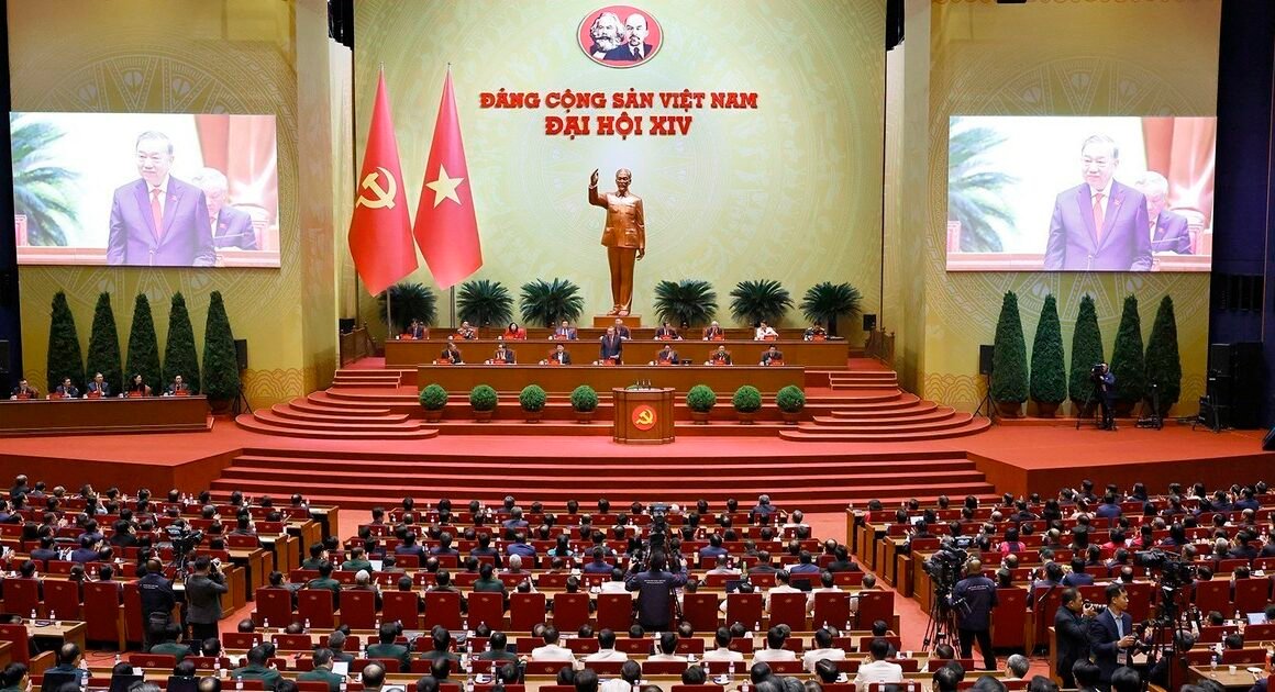 CHỦ ĐỀ CỐT LÕI: AI CHỊU TRÁCH NHIỆM ĐẨY MẠNH VIỆC TUYÊN TRUYỀN NGHỊ QUYẾT ĐẠI HỘI XIV?