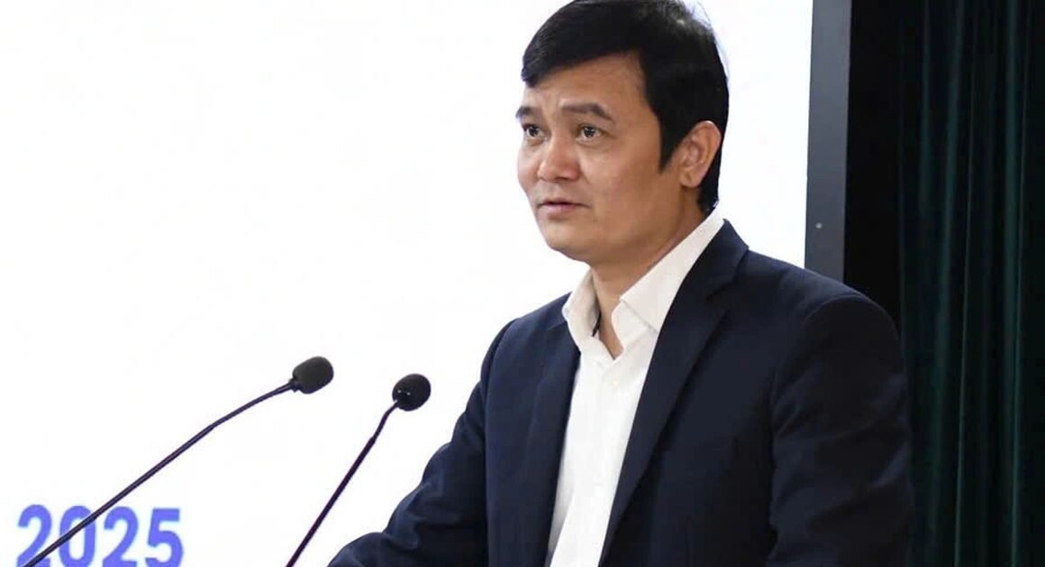 KHÁI QUÁT MÙA BÃO CÔNG VIỆC, ĐỘNG LỰC VƯỢT BẬC CỦA ĐỘI NGŨ LÃNH ĐẠO VÀ CÔNG CHỨC NĂM 2025!