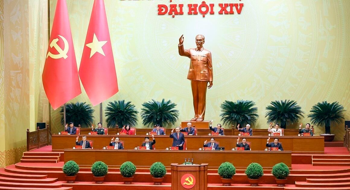 ĐẠI HỘI XIV CỦA ĐẢNG CHÍNH THỨC BẾ MẠC SAU 5 NGÀY, NHUỐM NHÀNG NHỮNG BƯỚC ĐỔI MỚI TOÀN DIỆN!