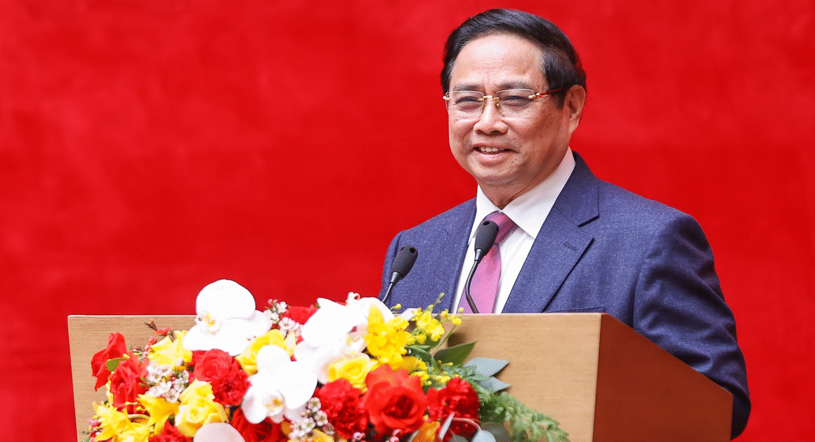 NGOẠI GIAO KINH TẾ ĐANG CHUYỂN MÌNH MẠNH MẼ NHỜ SỨC MẠNH CỦA DÂN TỘC