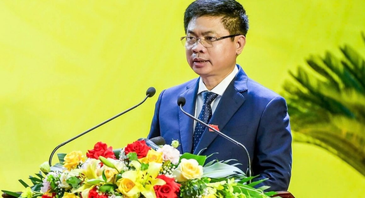 ÔNG TRƯƠNG QUỐC HUY ĐỒNG Ý THÔI CHỨC VỤ, BỨC XÚC VỀ QUYẾT ĐỊNH ĐỘC NGỘC?