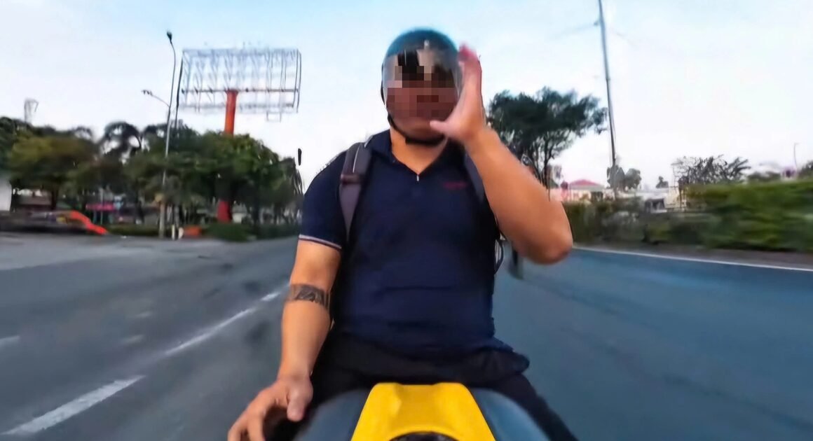 XEM HÀNH ĐỘNG NGUY HIỂM CỦA NAM_THANH_NIÊN TRÊN MÔ_TÔ KHI QUA CẦU VƯỢT!