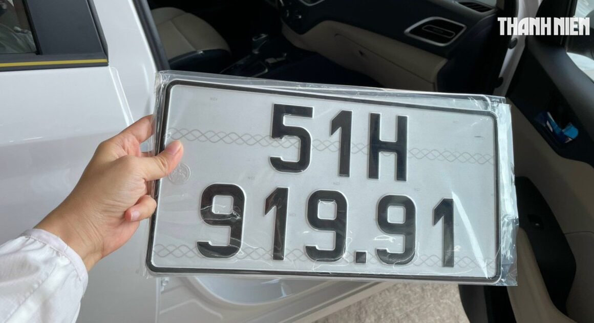 CHỈ CẦN 14 TRIỆU ĐỒNG, Ô TÔ MỚI ĐĂNG KÝ TẠI HÀ NỘI VÀ TP.HCM TỪ 2026!