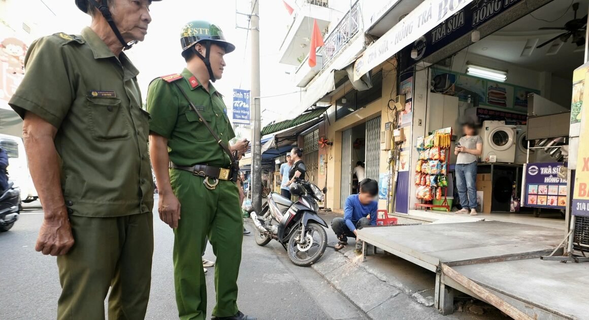 CẢNH HỖN LOẠN LÀM CHO VỈA HÈ TRỞ NÊN VƯỢT TRỘI, AI NGỜ ĐƯỢC RẰNG ĐẠI TỈNH SẼ ĐỔI CHƠI NHƯ VẬY?
