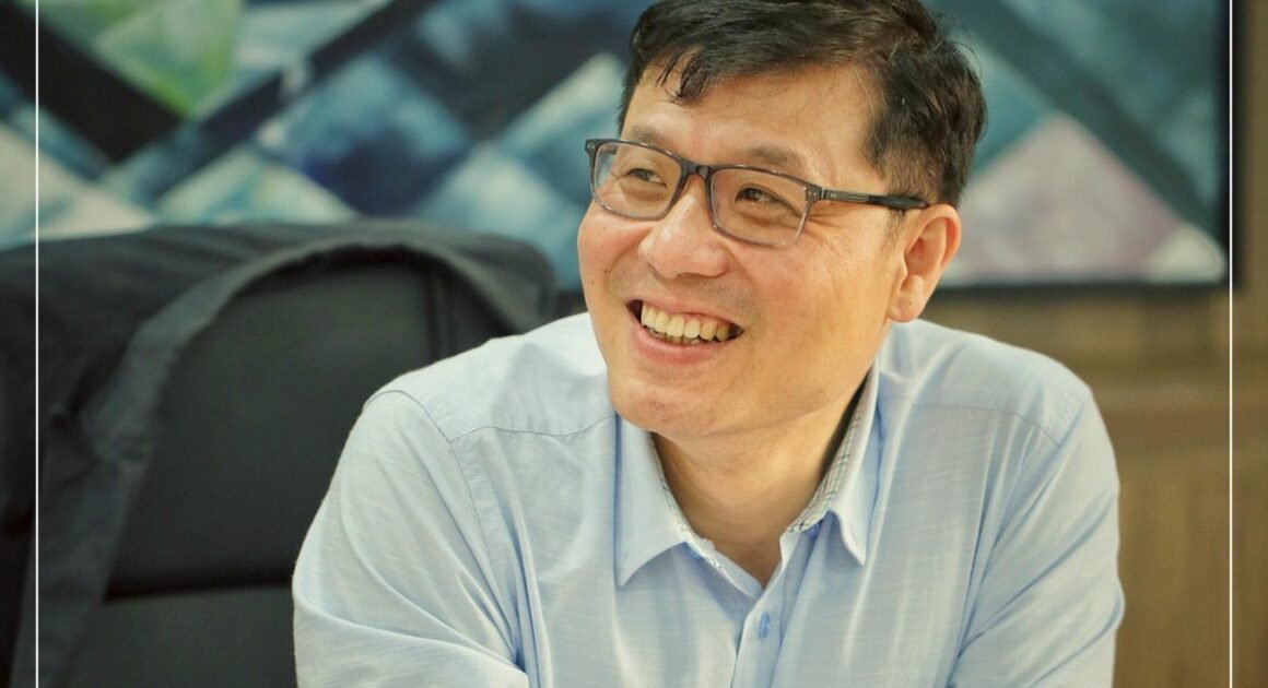 KHÁM PHÁ HÀNH TRÌNH CỦA NHÀ TOÁN HỌC VINH QUANG NHƯNG BẤT NGỜ CỦA VU HÀ VĂN!